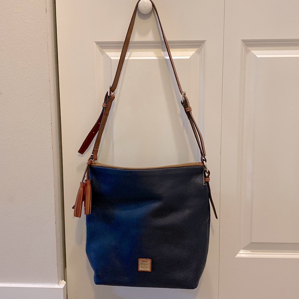 Dooney and Bourke blue leather handbag
